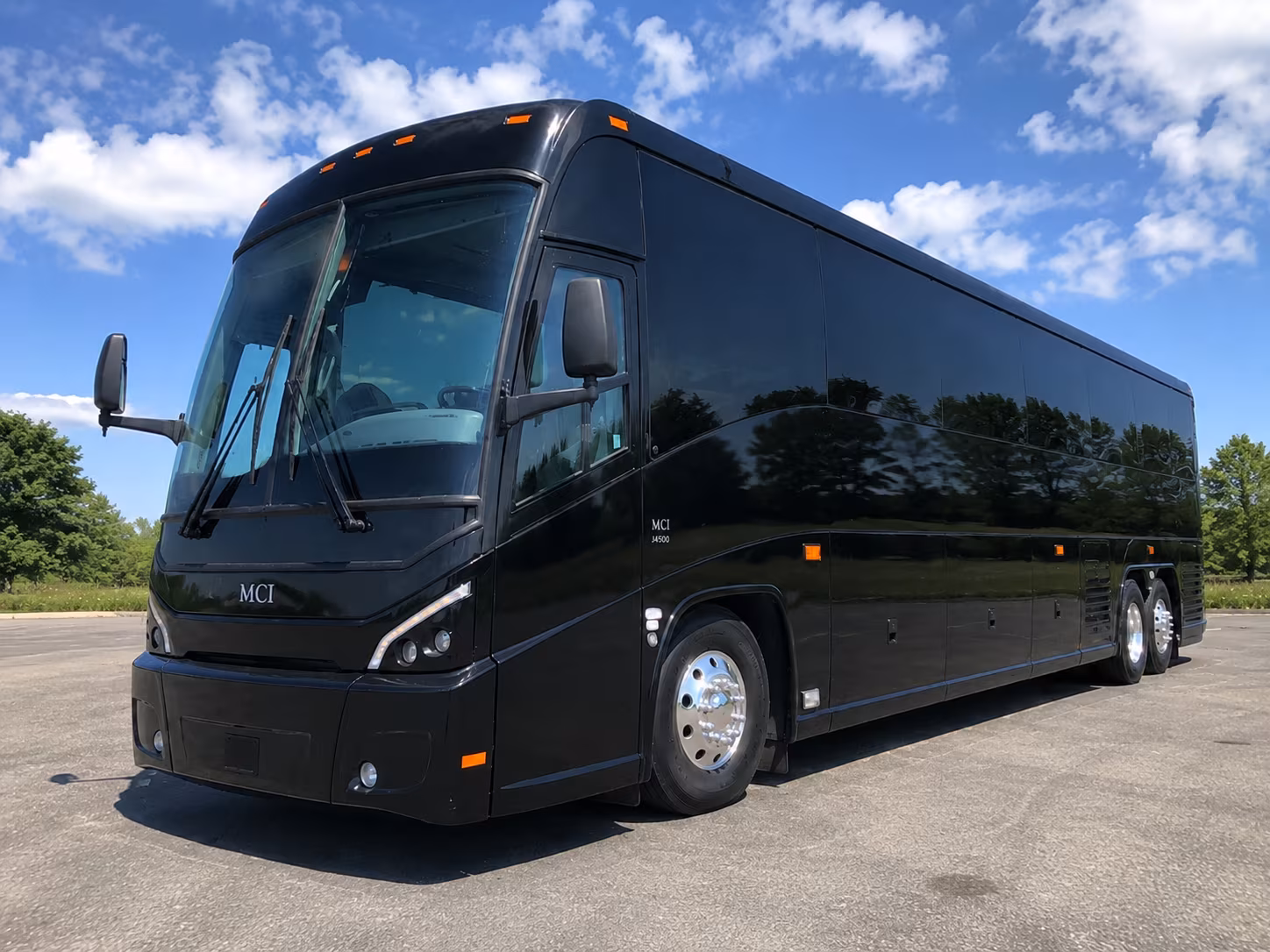 federal way charter bus rentals for seattle and tacoma concerts