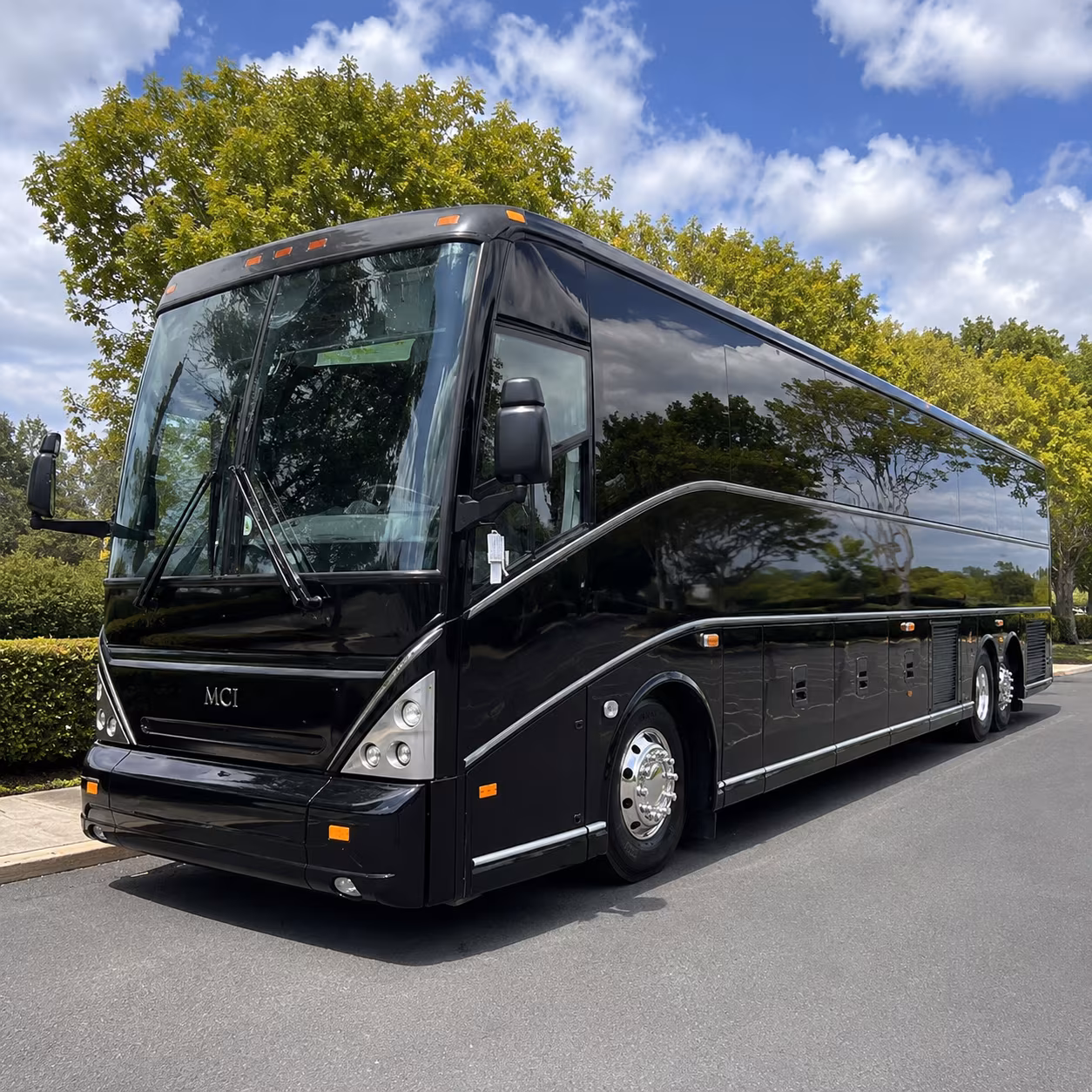federal way charter bus rentals to the tacoma dome